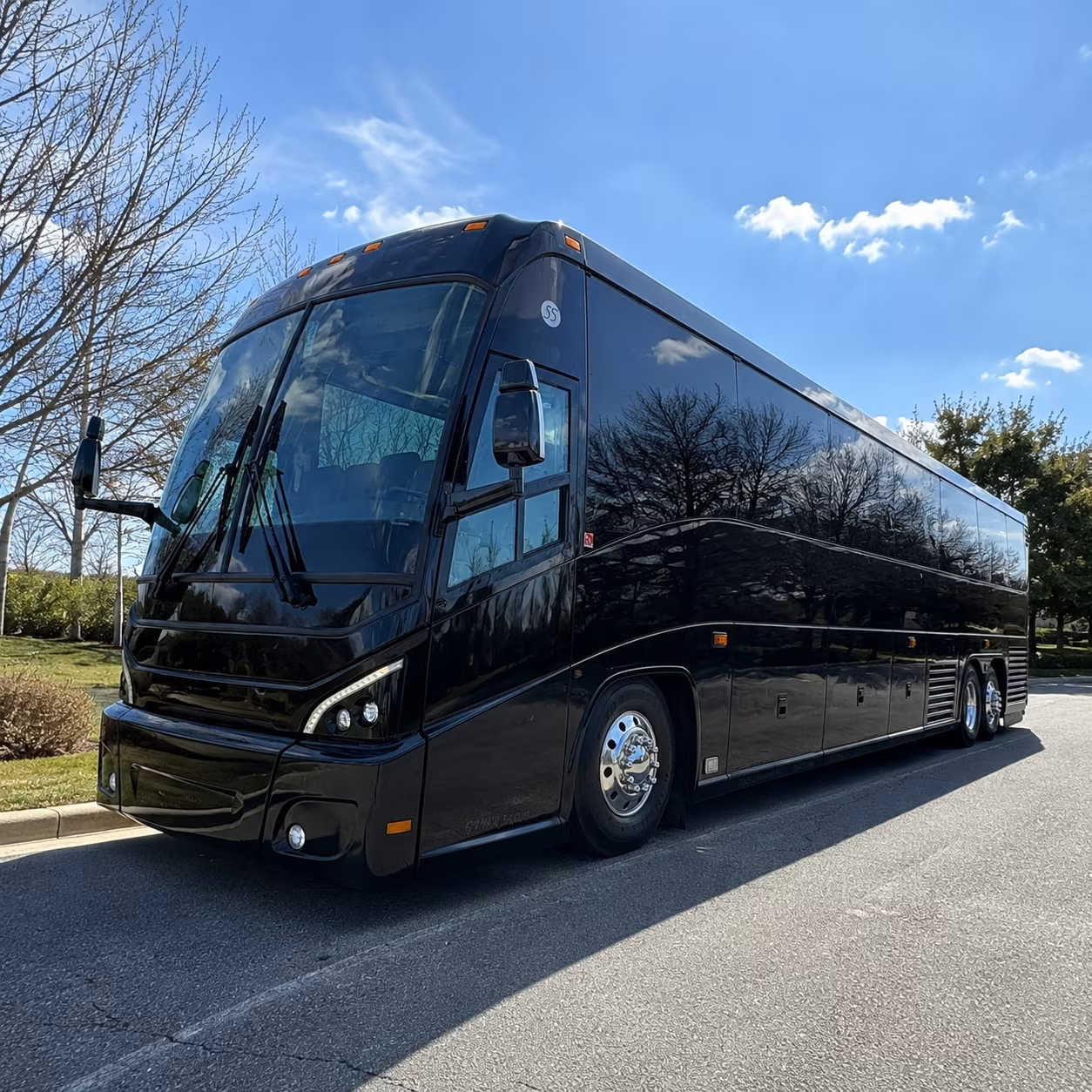 employee shuttle buses for employers near plano and mckinney